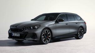 BMW i5 M60 xDrive Touring (2025)